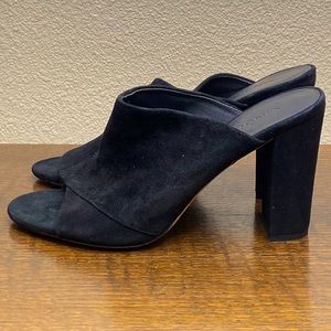 Vince Heath Black Suede Cross Strap Mule Sandal Size 8.5